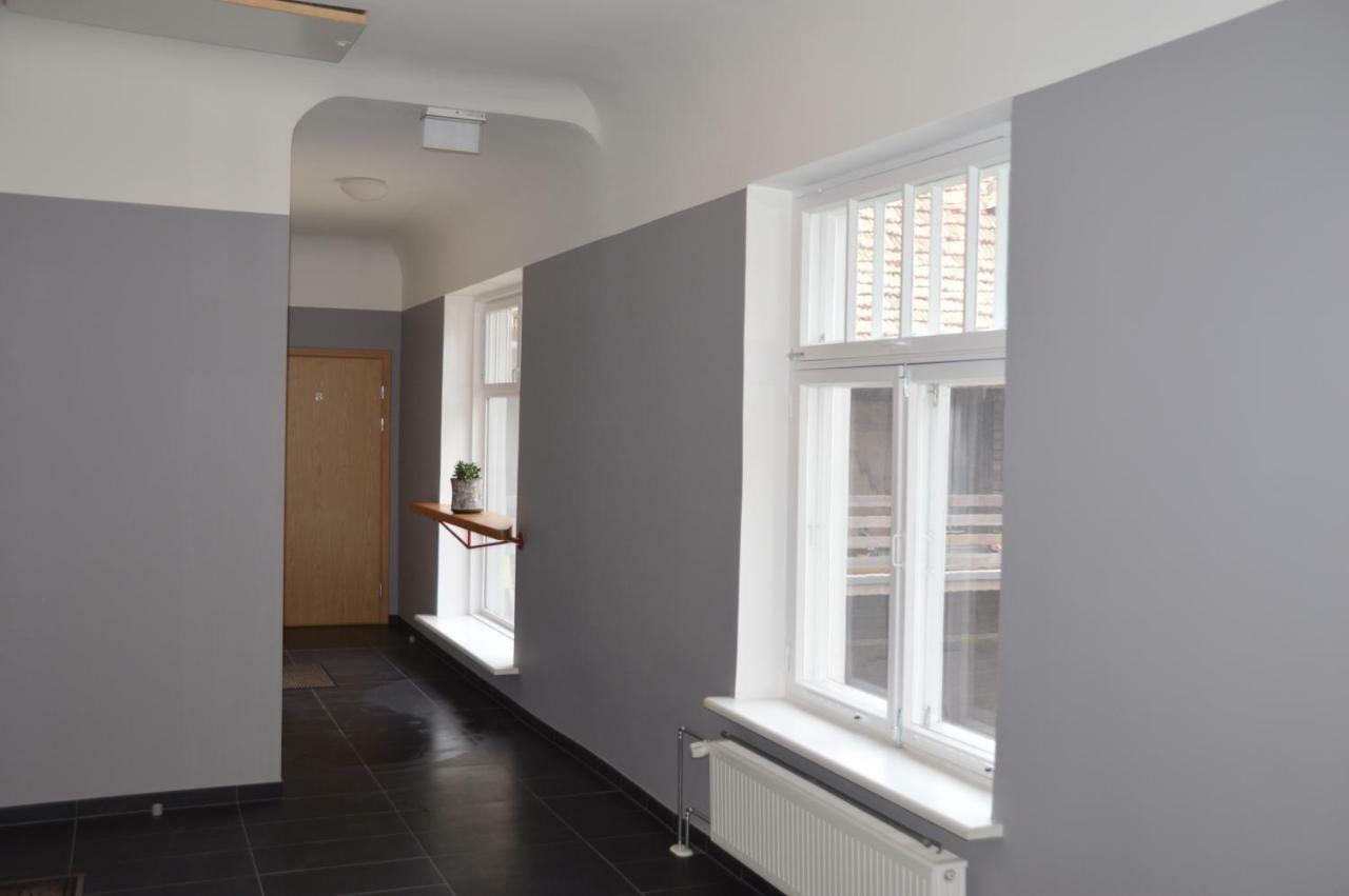Kuninga City Center Apartment Пярну Экстерьер фото
